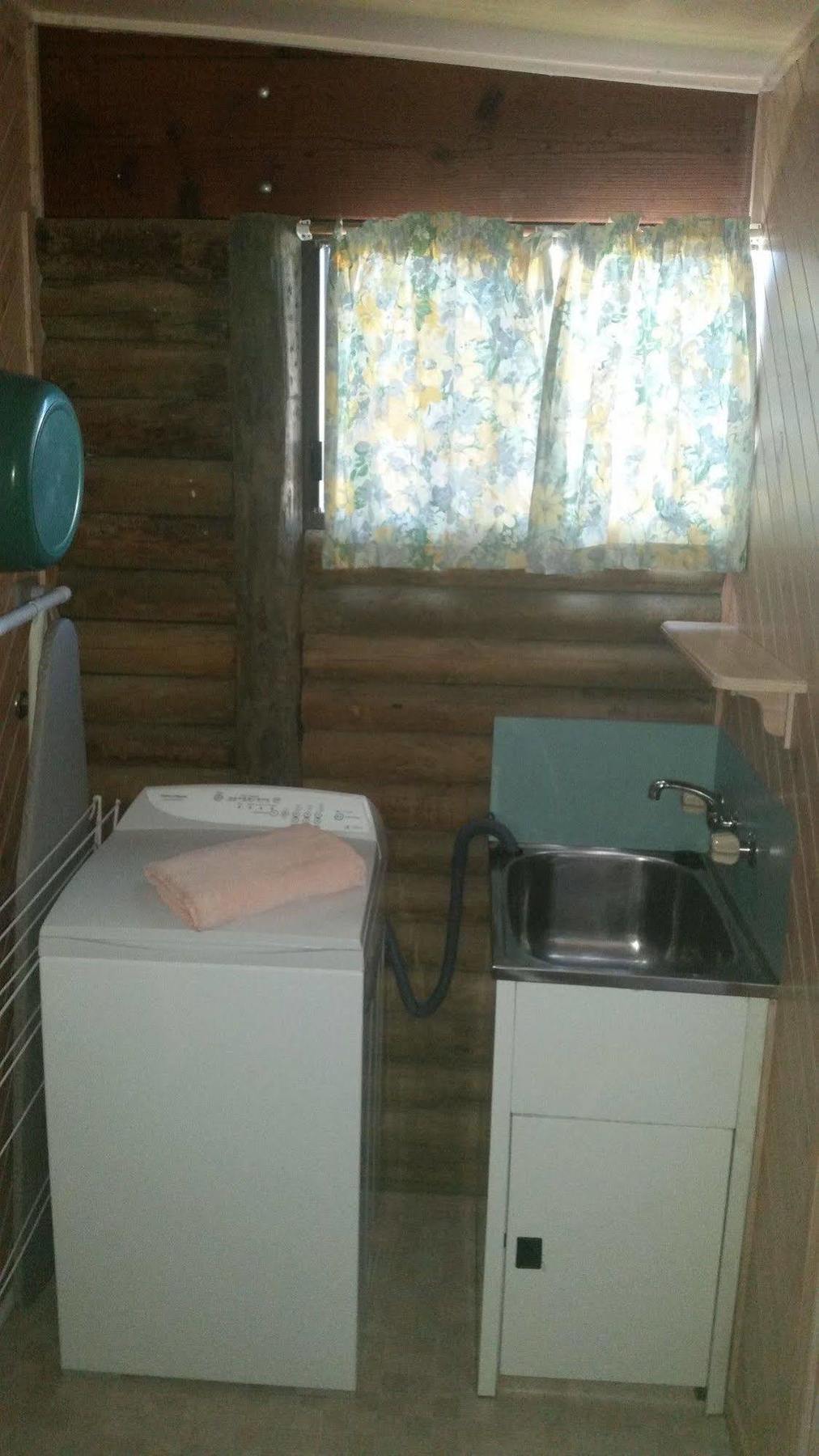 Lazy Acre Log Aparthotel 4*